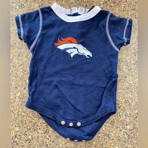 Baby NFL Denver Broncos Onesie Bundle - 12M